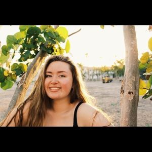 Meet your Posher, Jenna